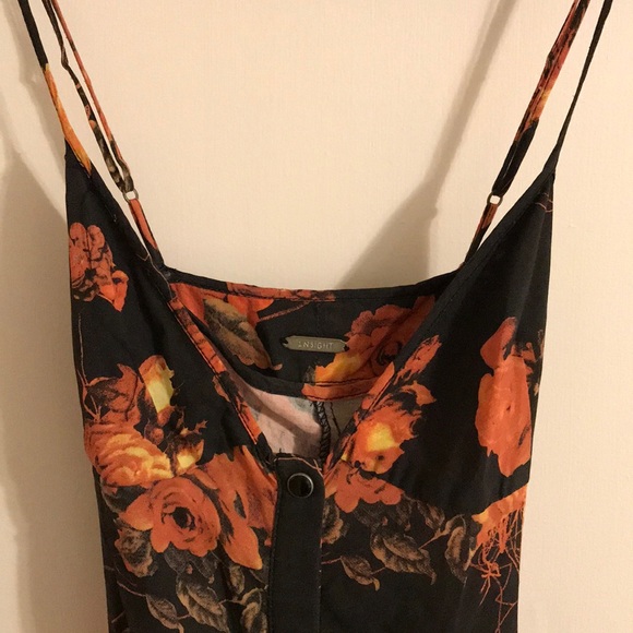 Insight Rose Dress - Picture 2 of 3